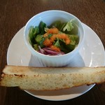 カフェ ジータ - サラダとパン