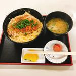 高知警察署 食堂 - かつ丼です。（2018.7 byジプシーくん）