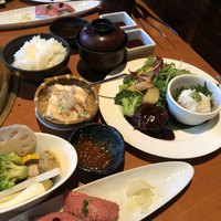 飛騨牛一頭家 馬喰一代 長良本家 - 