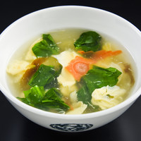 野菜と玉子のスープ（塩味）