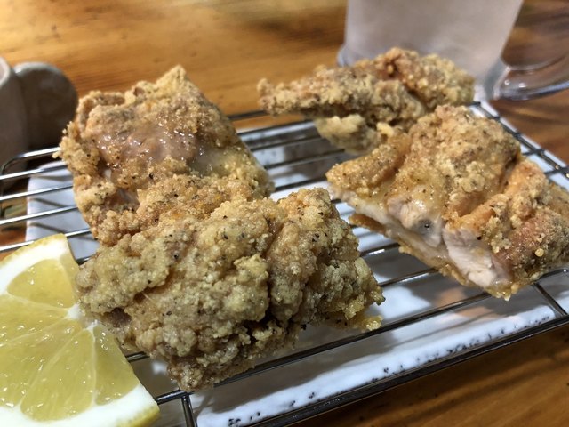 とりよし炭火焼鳥本店