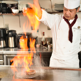 福岡の有名ホテルで20年。オーナーシェフの織り成す技に脱帽。