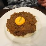 シンプルキッチン - 31種類のスパイスのキーマカレー