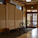 そば処 泉家 - 玄関