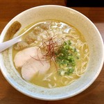 鶏白湯 中華そば 鶏革命 - 濃厚 鶏白湯そば 〜旨み塩〜