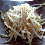 横浜瀬里奈 ステーキドーム - 