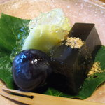 比良山荘 - 水物【わらび餅、巨峰、メロン】