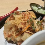 味奈登庵 - 今日も大きいかき揚げ天ぷら