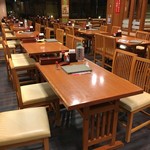 季膳房 - (内観)テーブル席