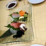 旬彩遊食　おのや - お刺身盛り合わせ