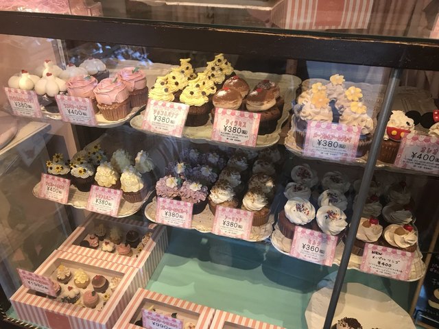 サリーズカップケーキ Sallys Cupcake 円山公園 洋菓子 その他 食べログ