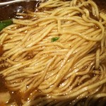 牛骨らーめん 牛王 - 村上朝日製麺の麺