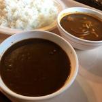 カレーのモコモコ - ハーフ&ハーフ
            ・南インド風大辛カレー（チキン）
            ・モコモコ欧風カレー中辛（ビーフ）