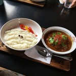 スプーンソング - コリ・ガシ チキンの“酸味マシマシ(増し増し)/1,200円