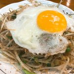 Okonomiyaki Tokugawa - もやし炒め アップ