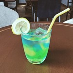 カフェ デ アルキテット ヌーボラ - 