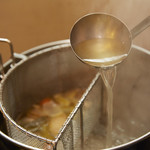Nikubouzu - 5~6時間煮込むスープ