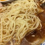 ワンタンメンの満月 - 細麺ながら冷やしてあるからか余計にコシを感じる