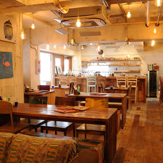 大切な仲間とゆっくり過ごせます♪店内&テラスはペット可