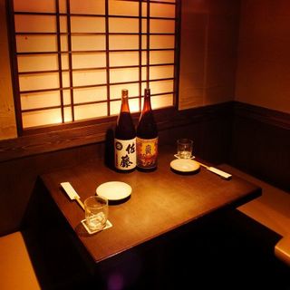 Robata Joucho Kakko - 【ゆったり個室飲み】デート・合コンなど・・新密度UPの個室席・・前日までのご予約で10％OFF!!!などお得なクーポンをご用意♪