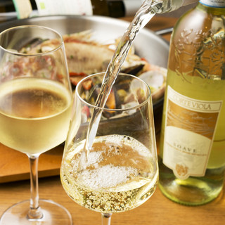 イタリアワインを幅広く揃えた豊富なワインリスト♪