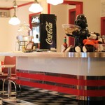 MAGNET DINER - 