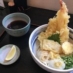 本格手打ちうどん とも作 - 