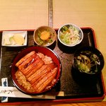 Oosawa - うな丼　1,000円