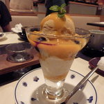 梅の花 - マンゴーぱふぇ