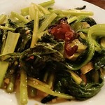 紅虎餃子房 - 青菜の塩炒め