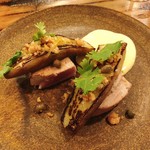 ソン デコネ - マグロ 茄子