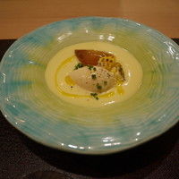 Restaurant つじ川 - とうもろこしのスープ、フォアグラのムース、三杯酢のゼリー