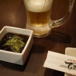 Ryuukyuuumeshudaininguthida - お通し もずく酢でスタート！