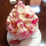 玉子焼 にし尾 - いちご ＋ ミルク×3