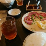 焼肉一番館 - 食べかけ申し訳ないです。追加のタン塩です