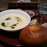 ジ・アーリーバード・カフェ - ワンプレートランチ　１３５０円