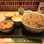 味奈登庵 - かけそば 大盛り＋油揚げ＋揚げ玉＋玉子♡