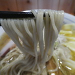 コキコキしたストレート細麺