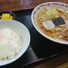 ゆりや食堂