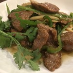 大衆中遊華食堂 八戒 - ミスジの青椒肉絲