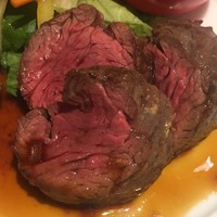 世界のワイン博物館 グランフロント大阪店  - 牛ステーキ (´∀｀)/