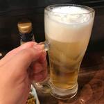 Banshakuya - 氷入り生ビール (230円, 18時まで)
