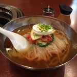 紅梅園 - H.30.6.12.昼 冷麺 900円