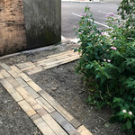 ラフ&タフ コーヒースタンド - 専用道開通！？