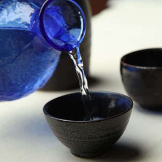 日本酒や焼酎も四国各県の蔵元から厳選！