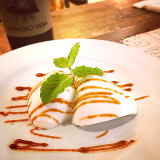 タボーラ タパス_2