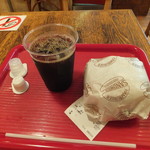 パパラギ - モーニング（ハンバーガー＆アイスコーヒー）300円