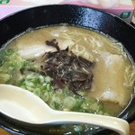 博多とんこつ でびる麺 - てびる麺