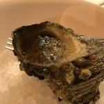イタリア食堂SORA - 小さめのサザエですけれど、普通に美味しい。