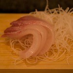 男鮨 - カンパチ